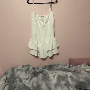 Derek Heart Cream Ruffled Camisole Top